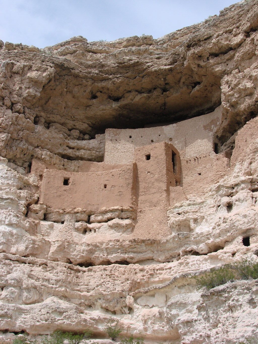 Montezuma Castle National Monument – How Poor Tourism Planning May Lead to the Disappearance of Cultural&nbsp;Assets