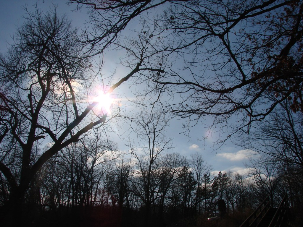 the sun shining at the bluff at Eagle's Nest