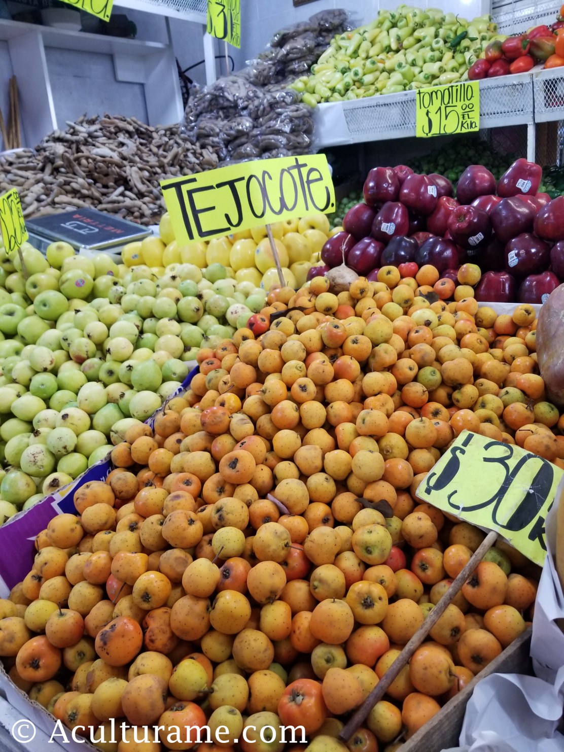 tejocotes or Mexican hawthorn found at Mercado República.