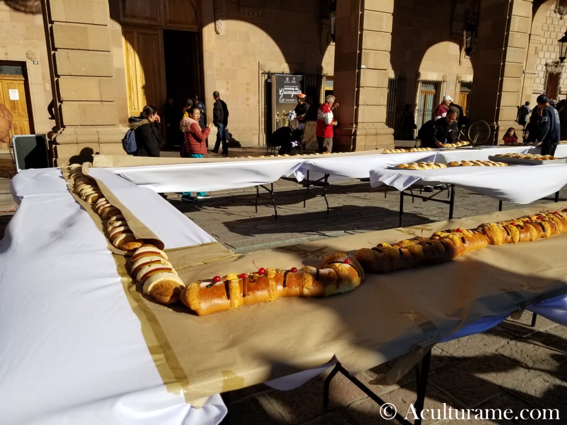 One of the longest and biggest Rosca de Reyes displayed at Centro Histórico in San Luis Potosí.