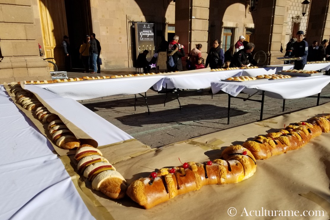 San Luis Potosí's mile-long “Rosca de Reyes.” 